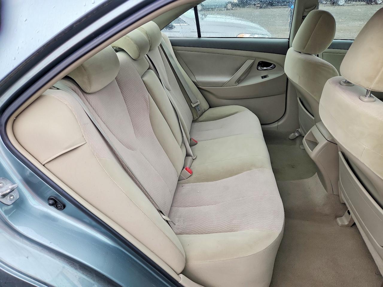 2011 TOYOTA CAMRY