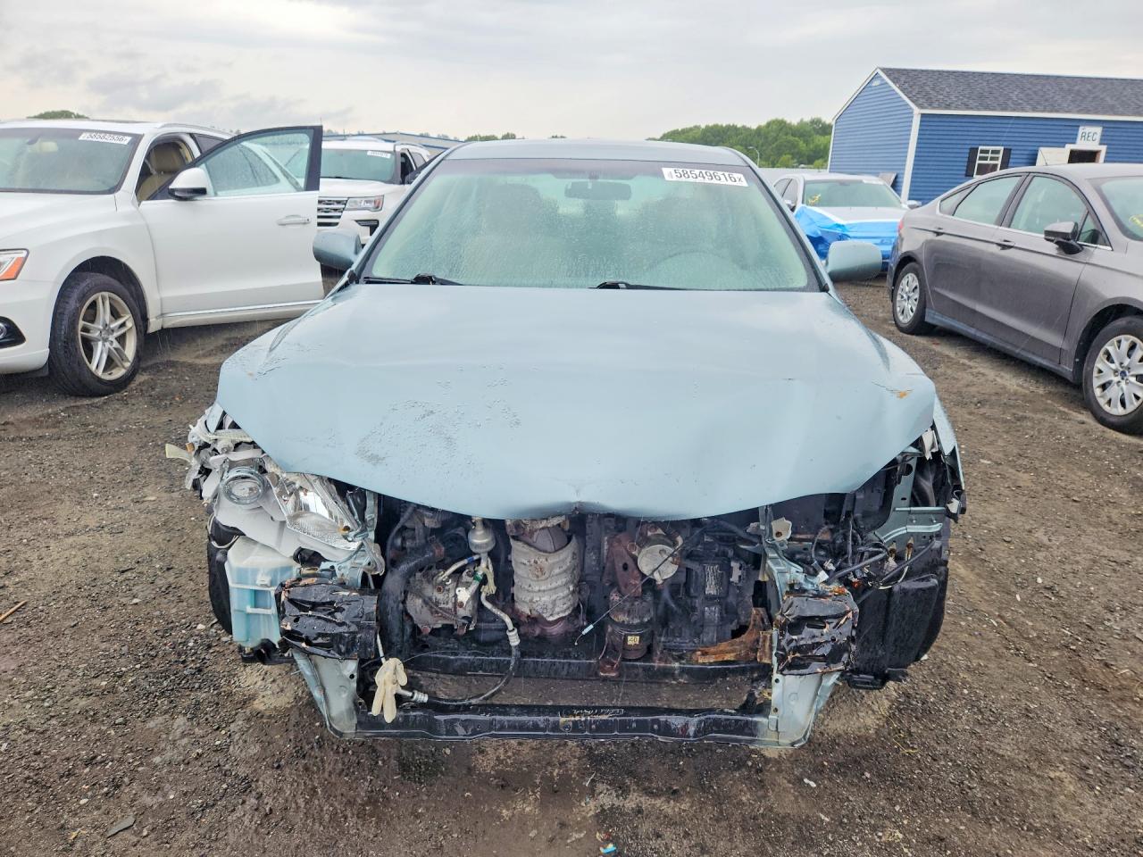2011 TOYOTA CAMRY