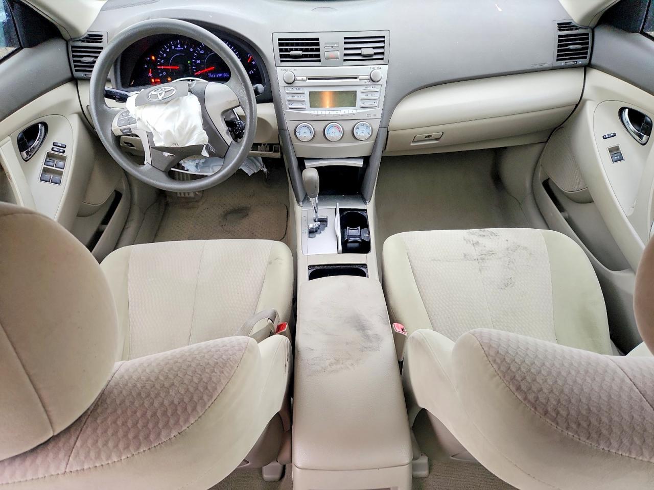 2011 TOYOTA CAMRY