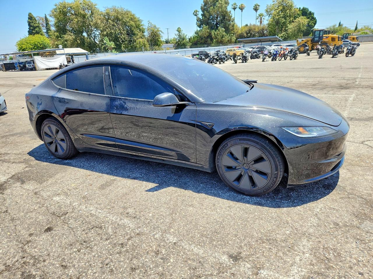2025 TESLA MODEL 3