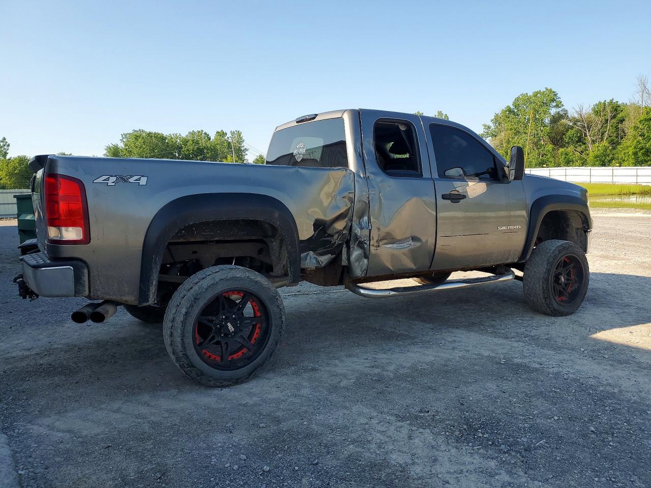 2013 GMC SIERRA