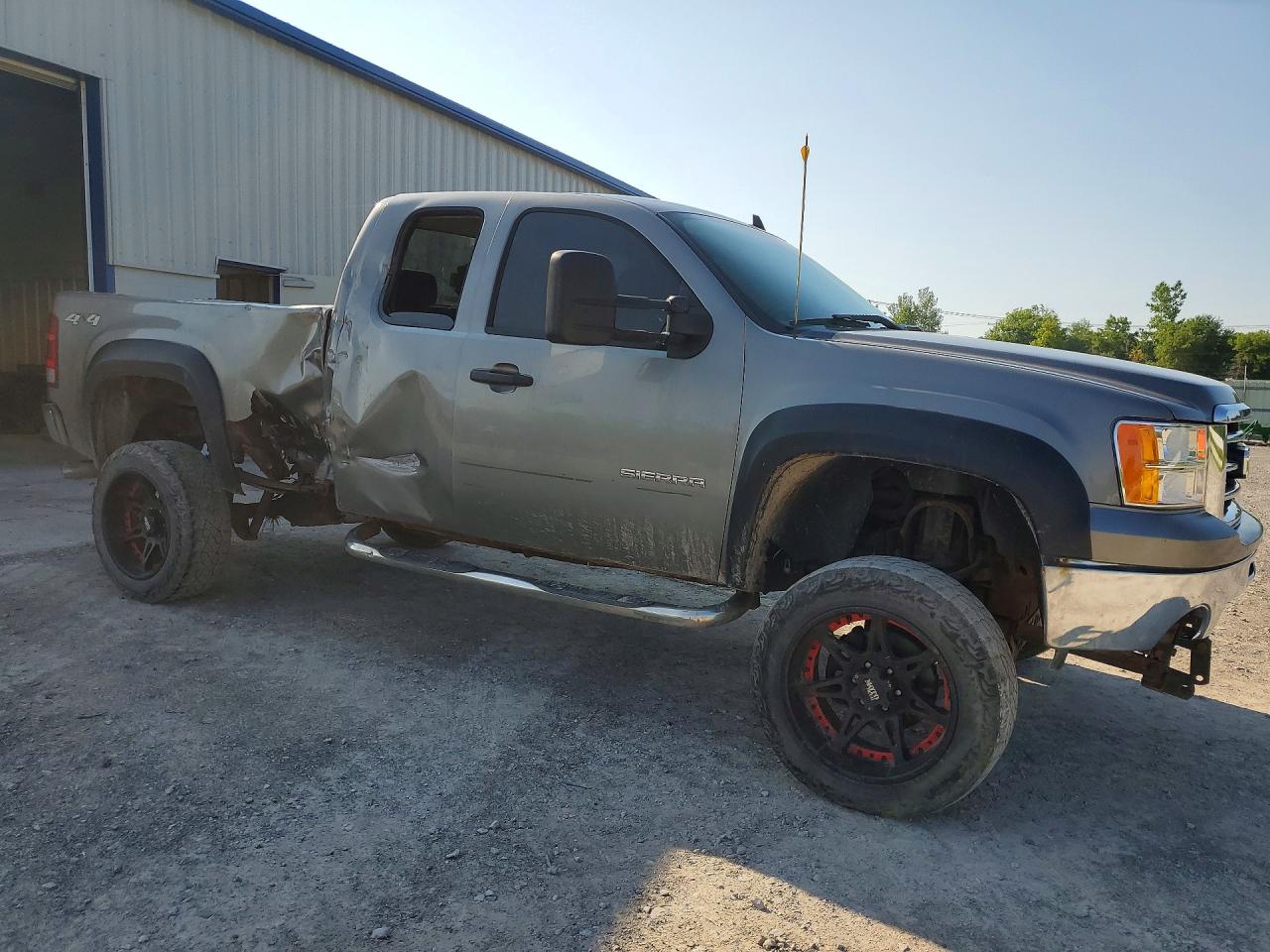 2013 GMC SIERRA