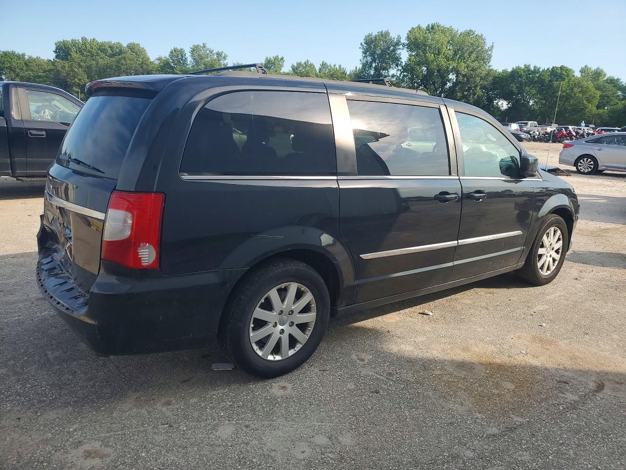 2013 CHRYSLER MINIVAN