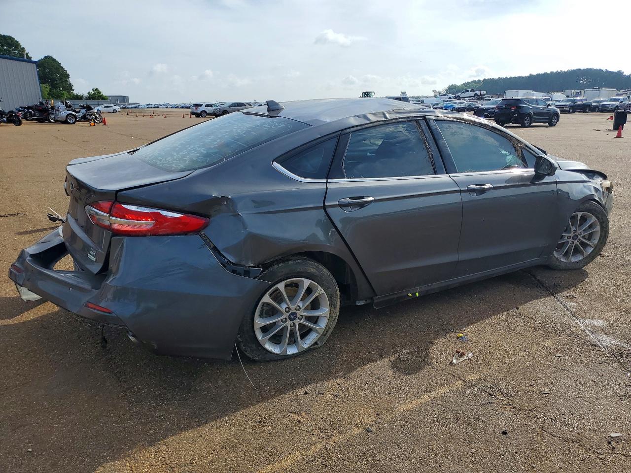 2020 FORD FUSION