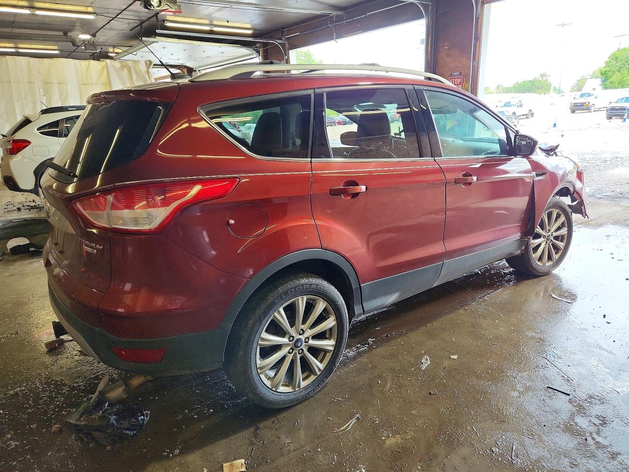 2016 FORD ESCAPE