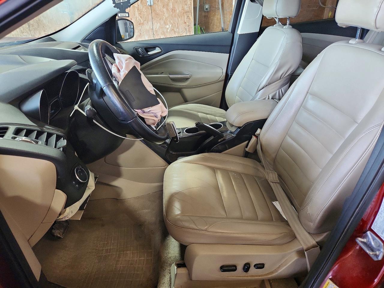 2016 FORD ESCAPE