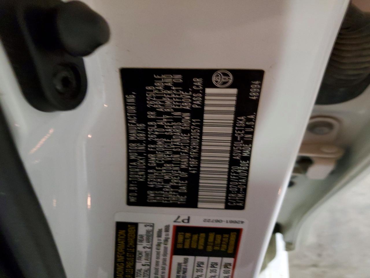 2017 TOYOTA CAMRY