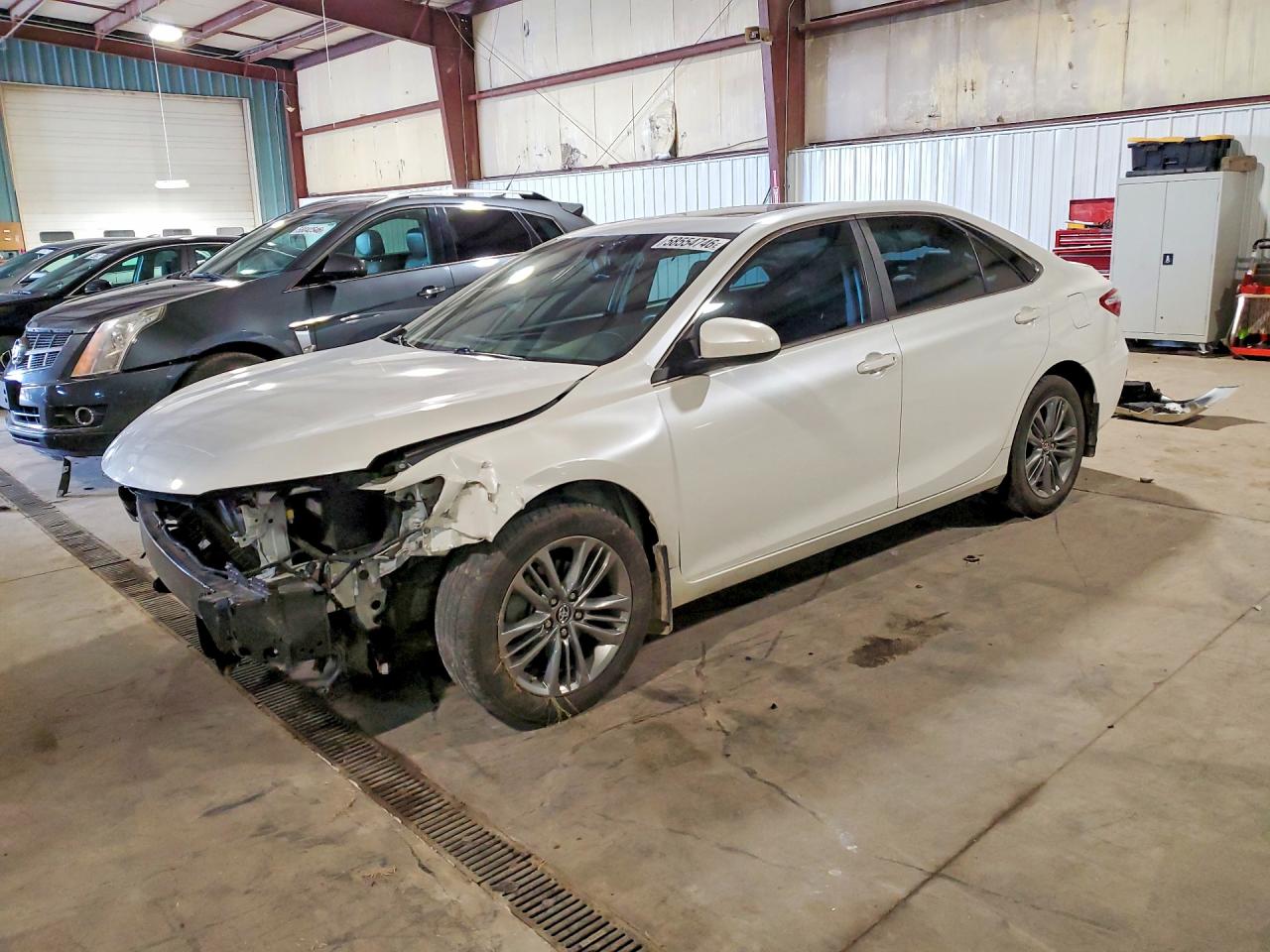 2017 TOYOTA CAMRY