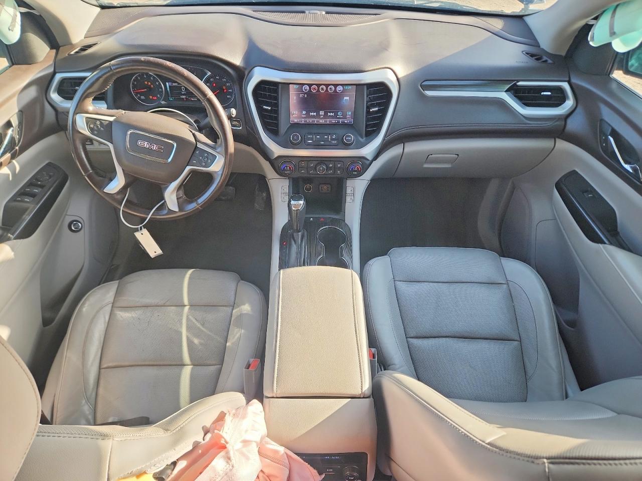 2017 GMC ACADIA