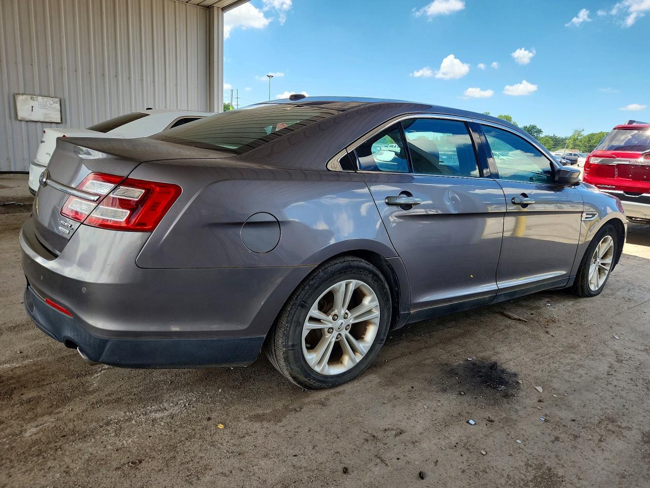2013 FORD TAURUS