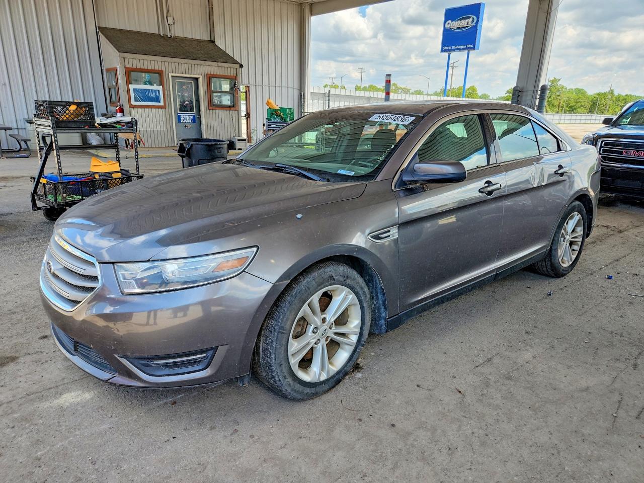 2013 FORD TAURUS