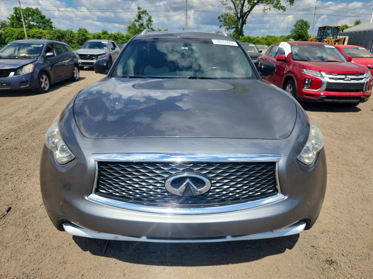 2017 INFINITI QX70