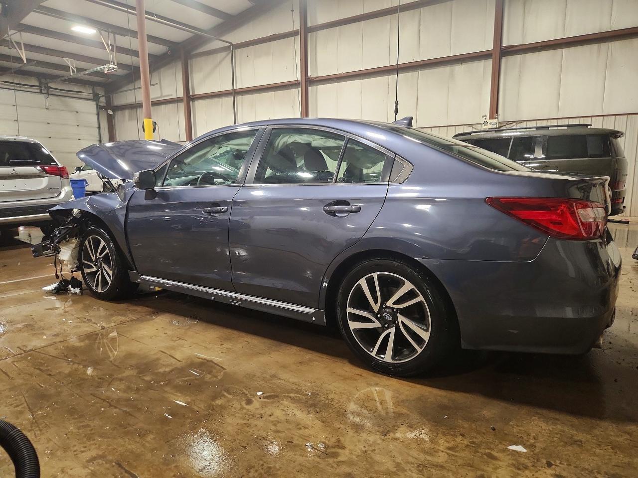 2017 SUBARU LEGACY