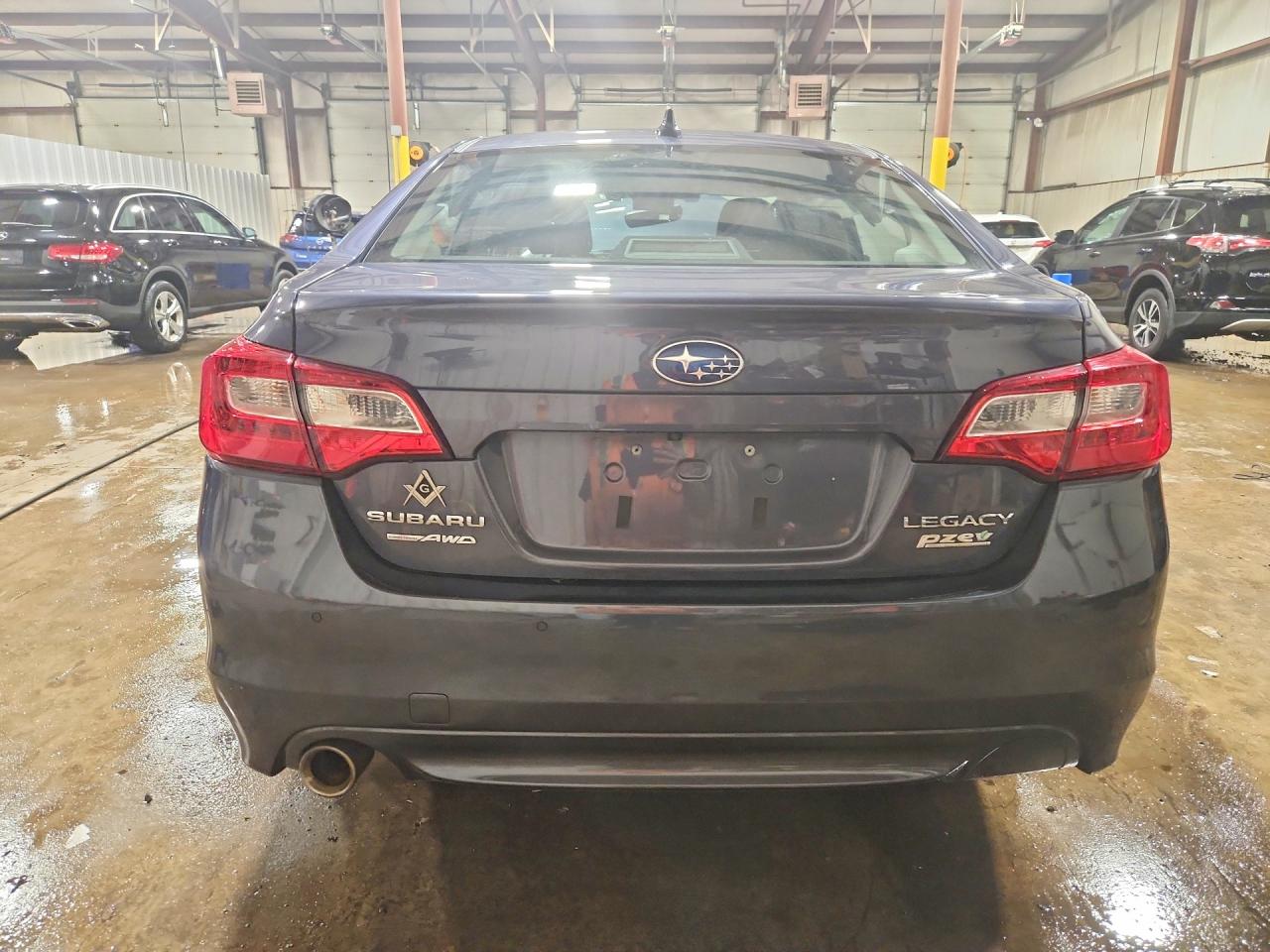 2017 SUBARU LEGACY