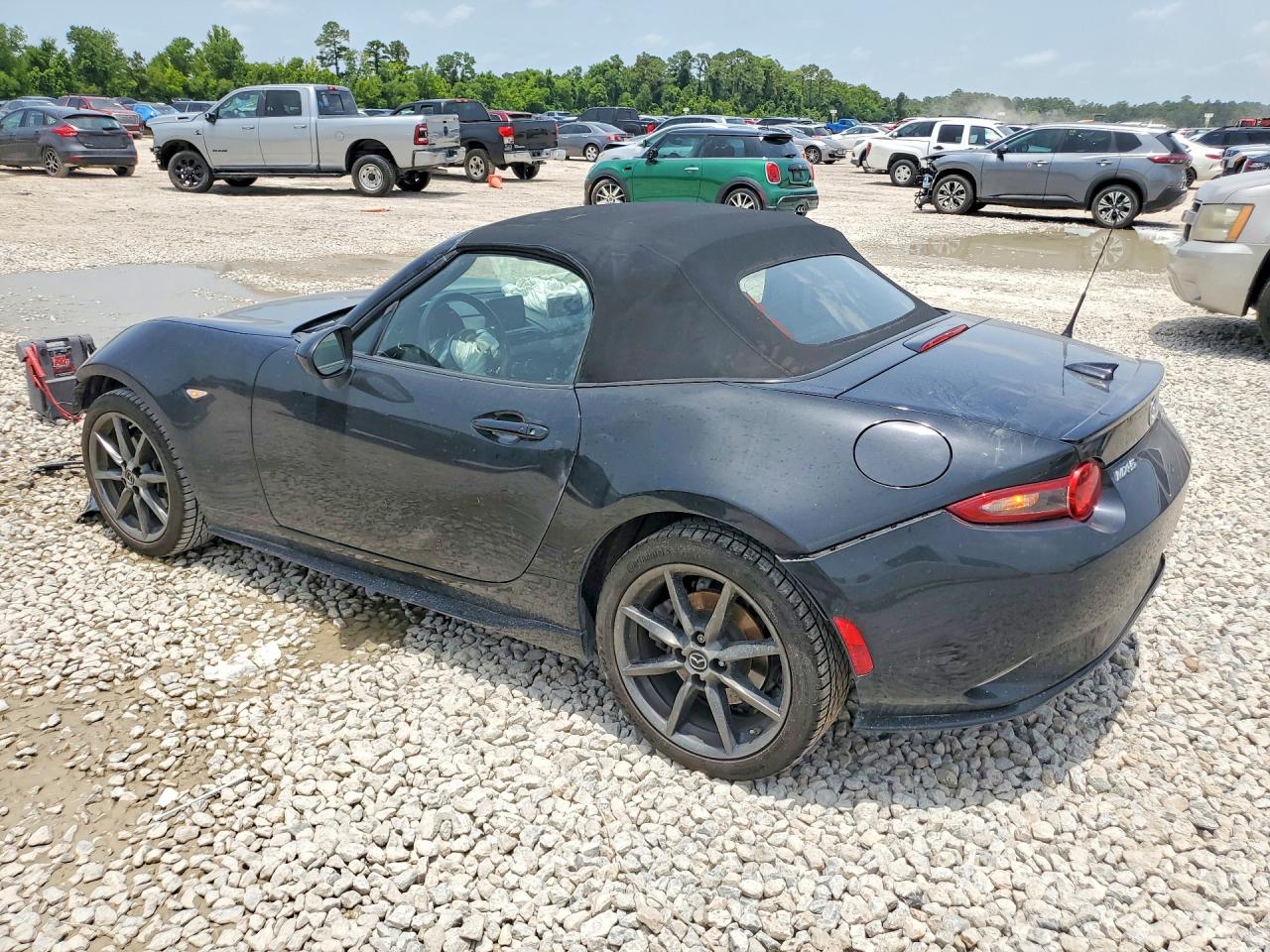 2018 MAZDA MX5