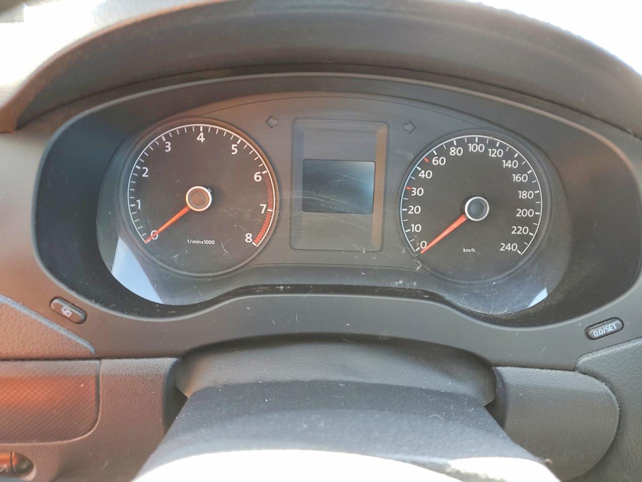 2011 VOLKSWAGEN JETTA