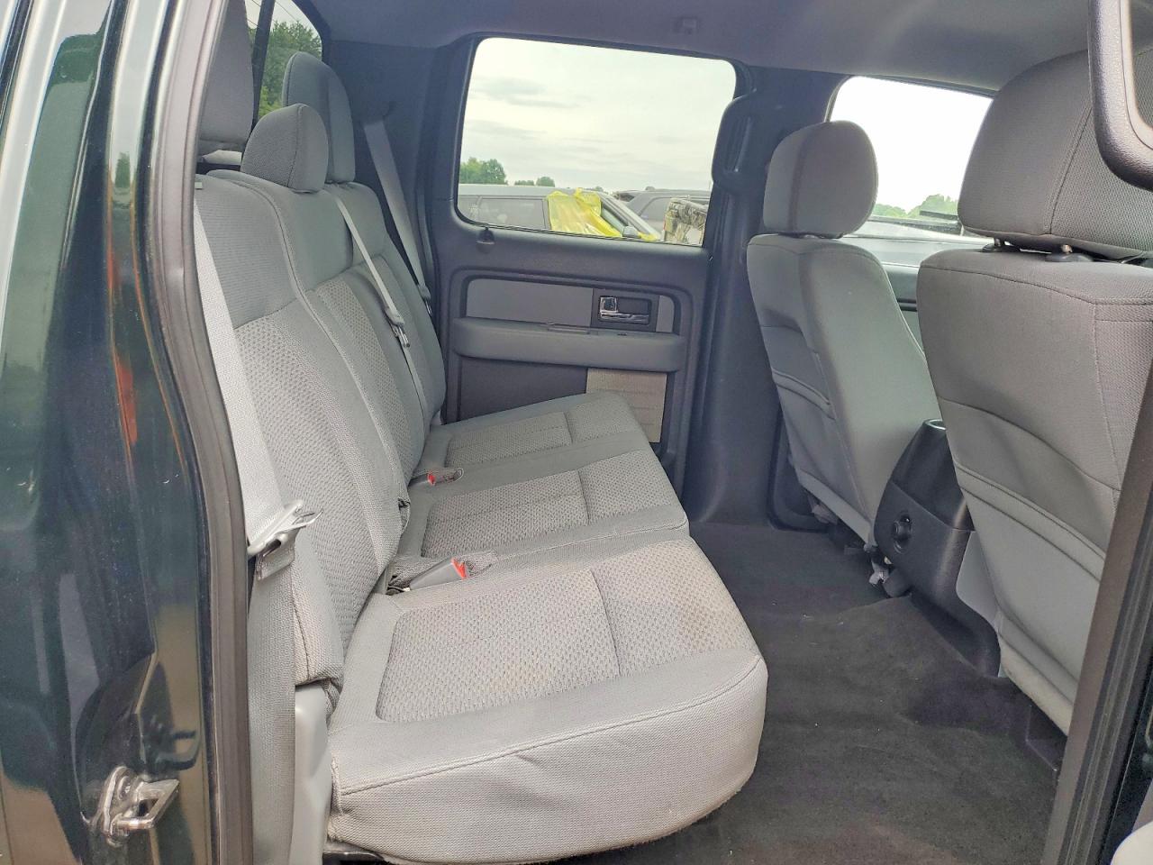 2013 FORD F150