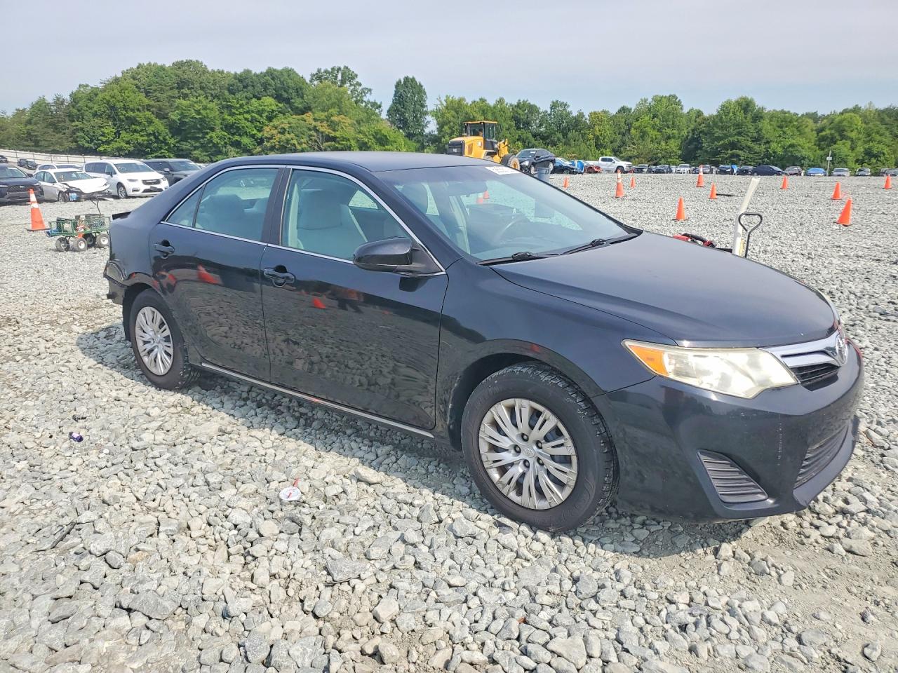 2013 TOYOTA CAMRY