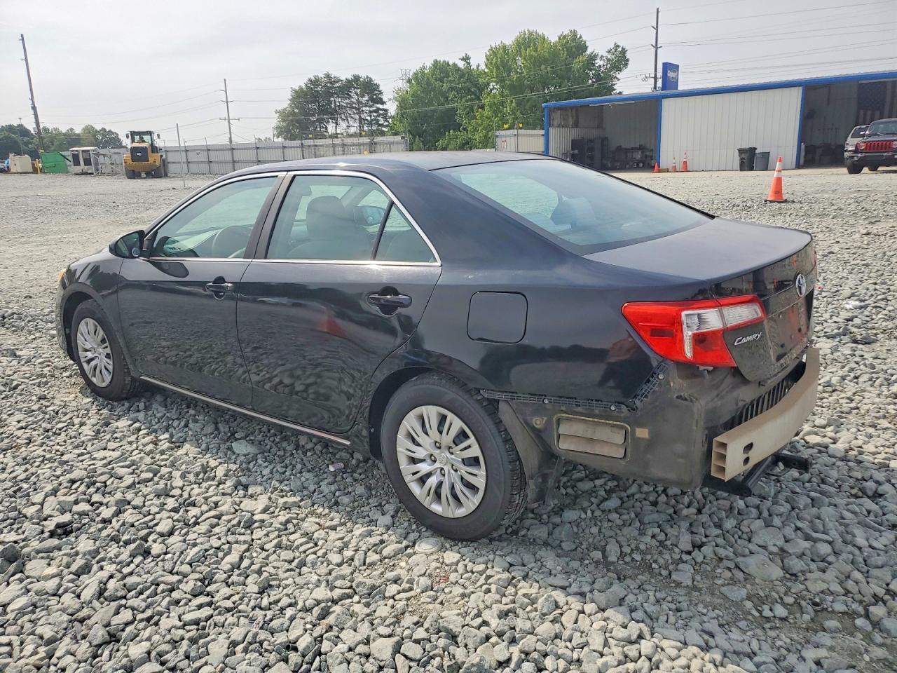2013 TOYOTA CAMRY