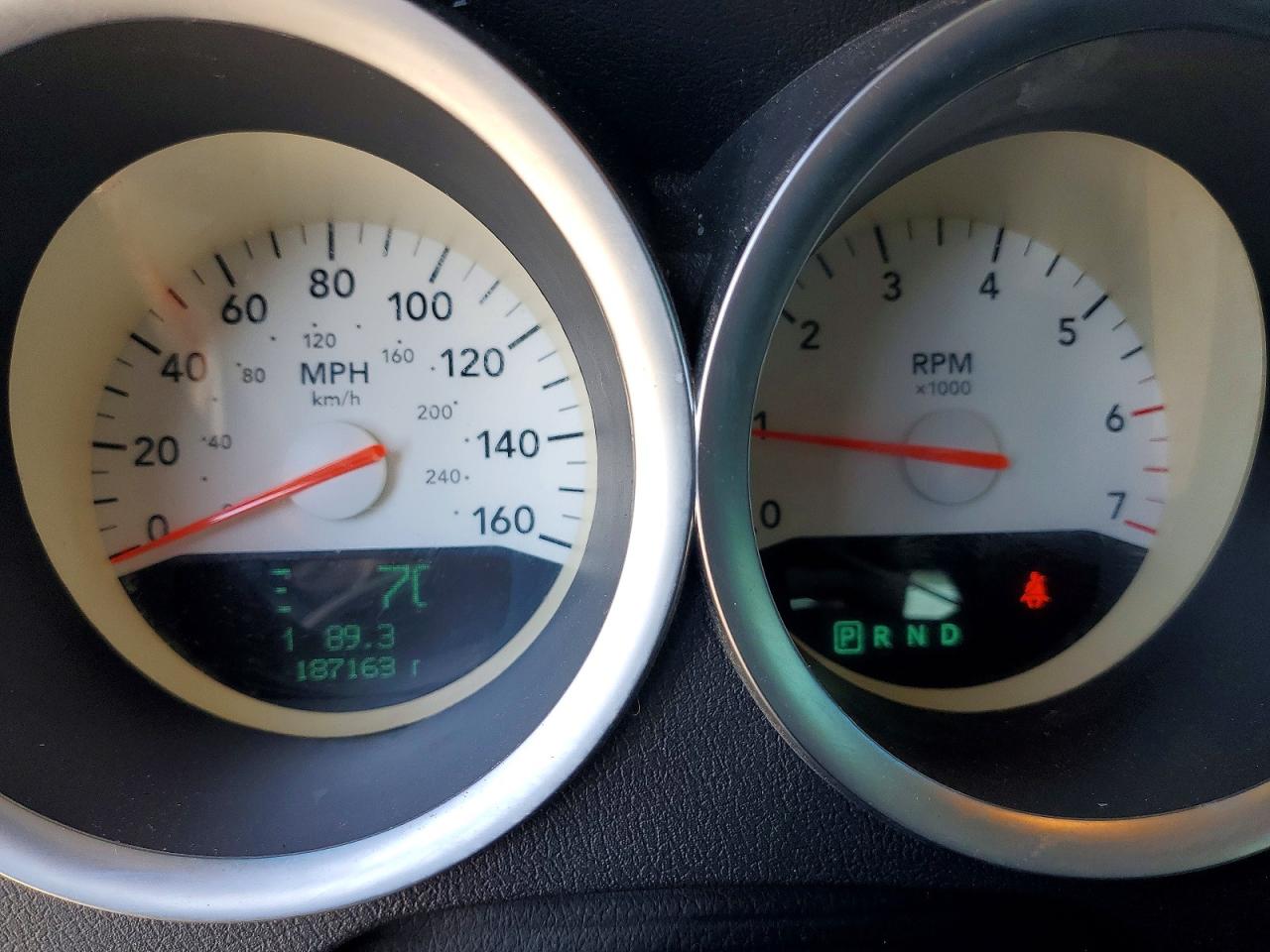 2006 DODGE CHARGER