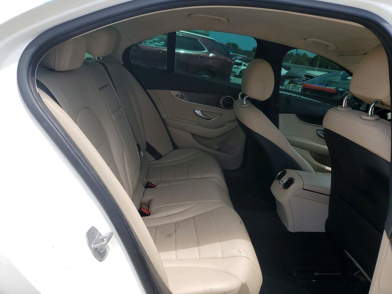 2016 MERCEDES-BENZ C-CLASS