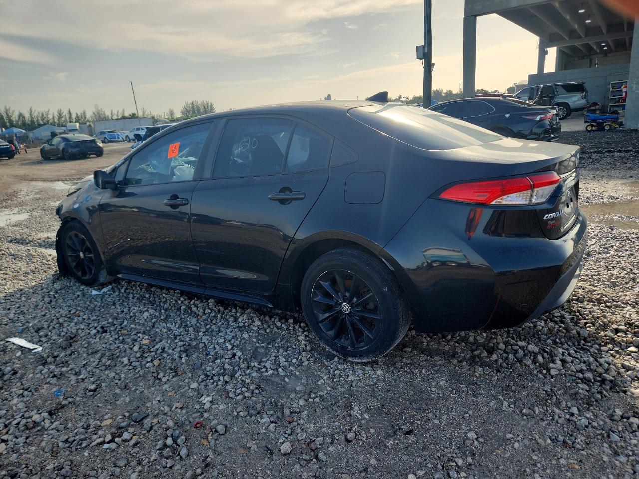 2022 TOYOTA COROLLA