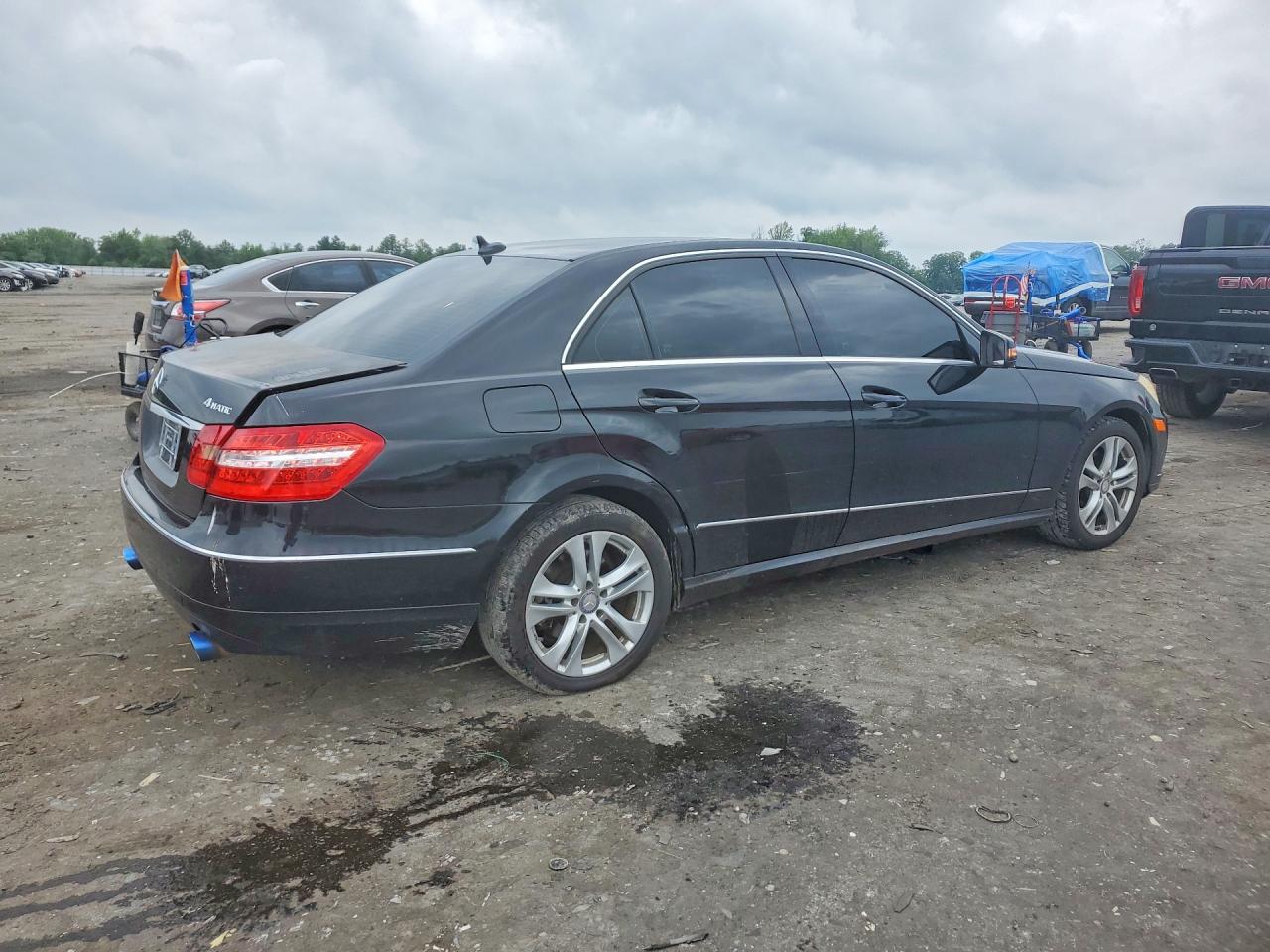 2010 MERCEDES-BENZ E-CLASS