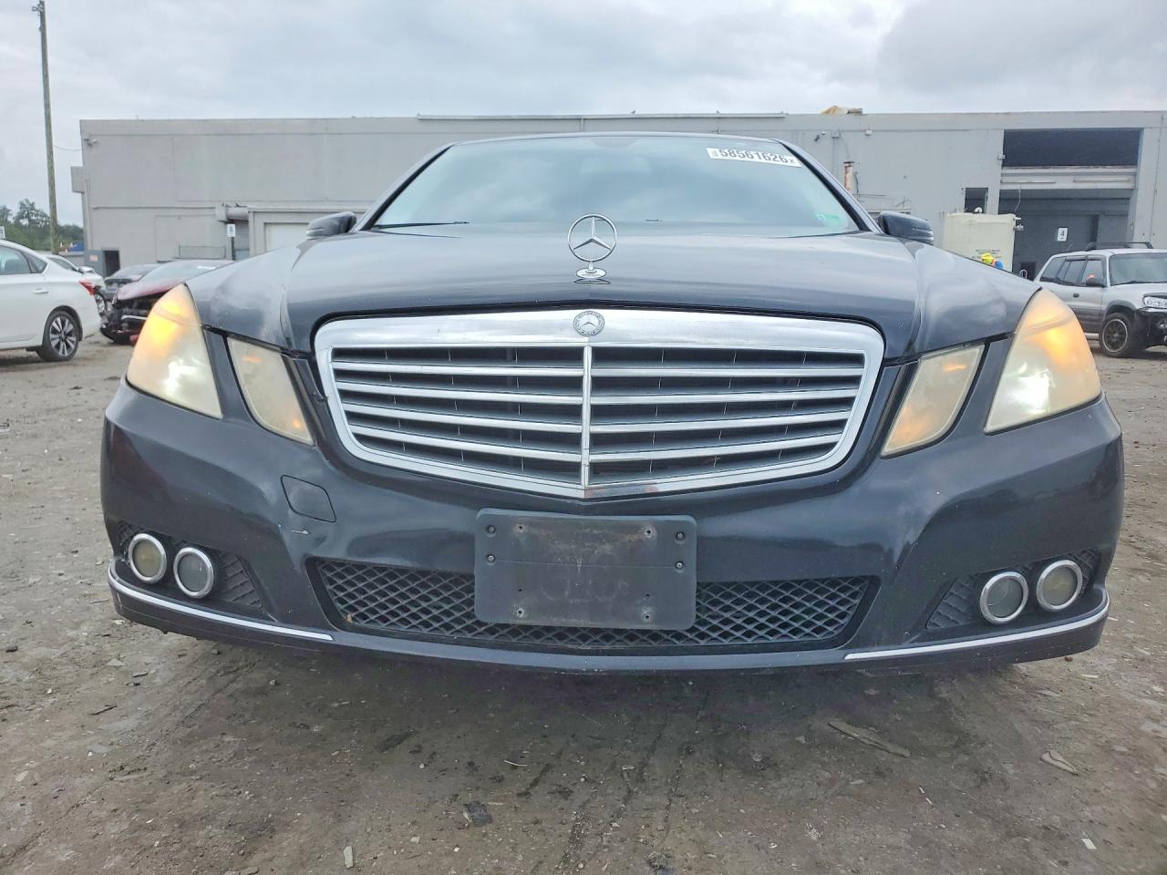 2010 MERCEDES-BENZ E-CLASS