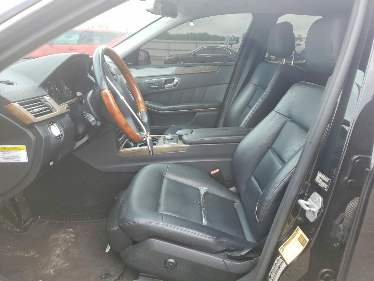 2010 MERCEDES-BENZ E-CLASS