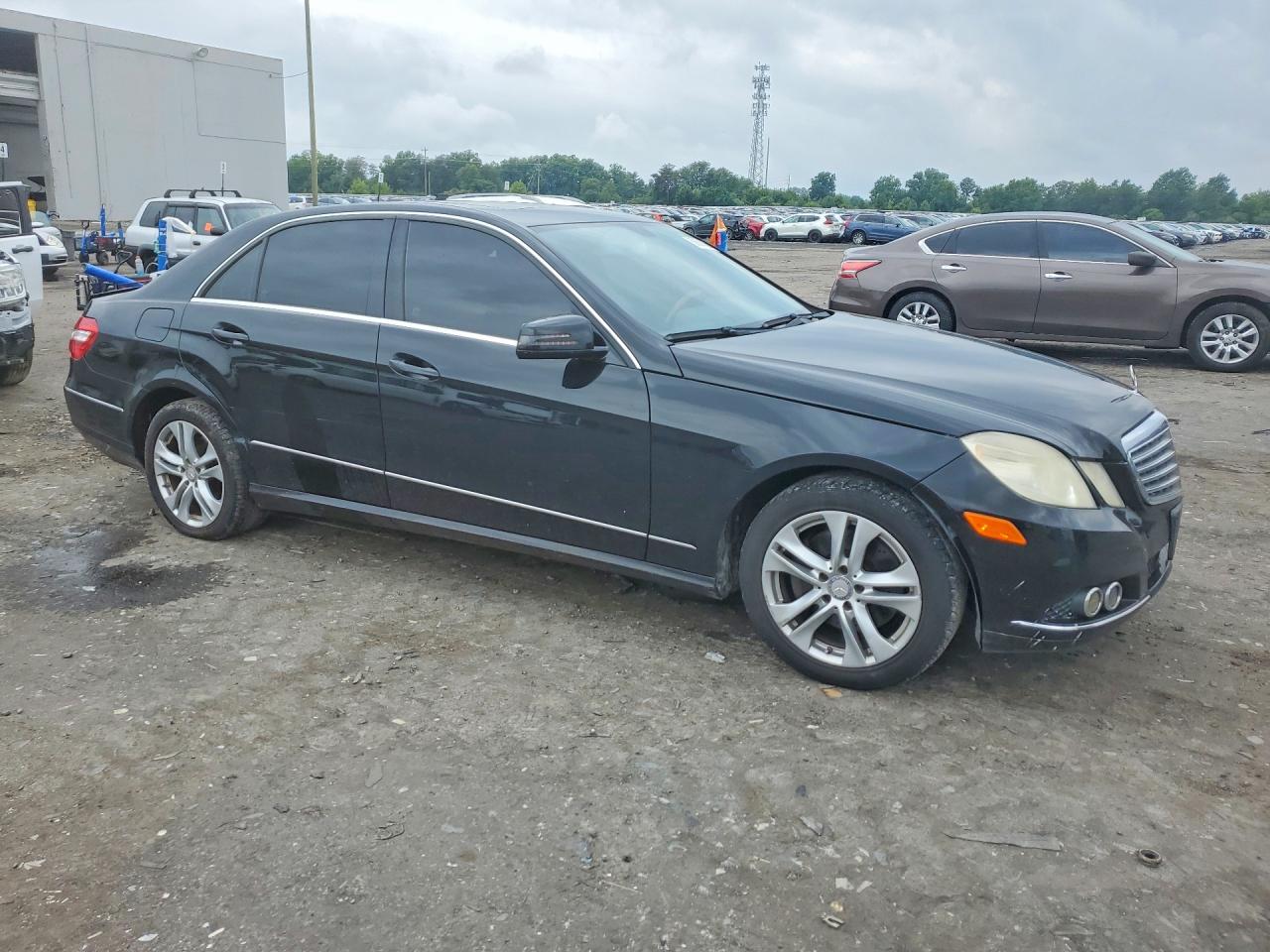 2010 MERCEDES-BENZ E-CLASS