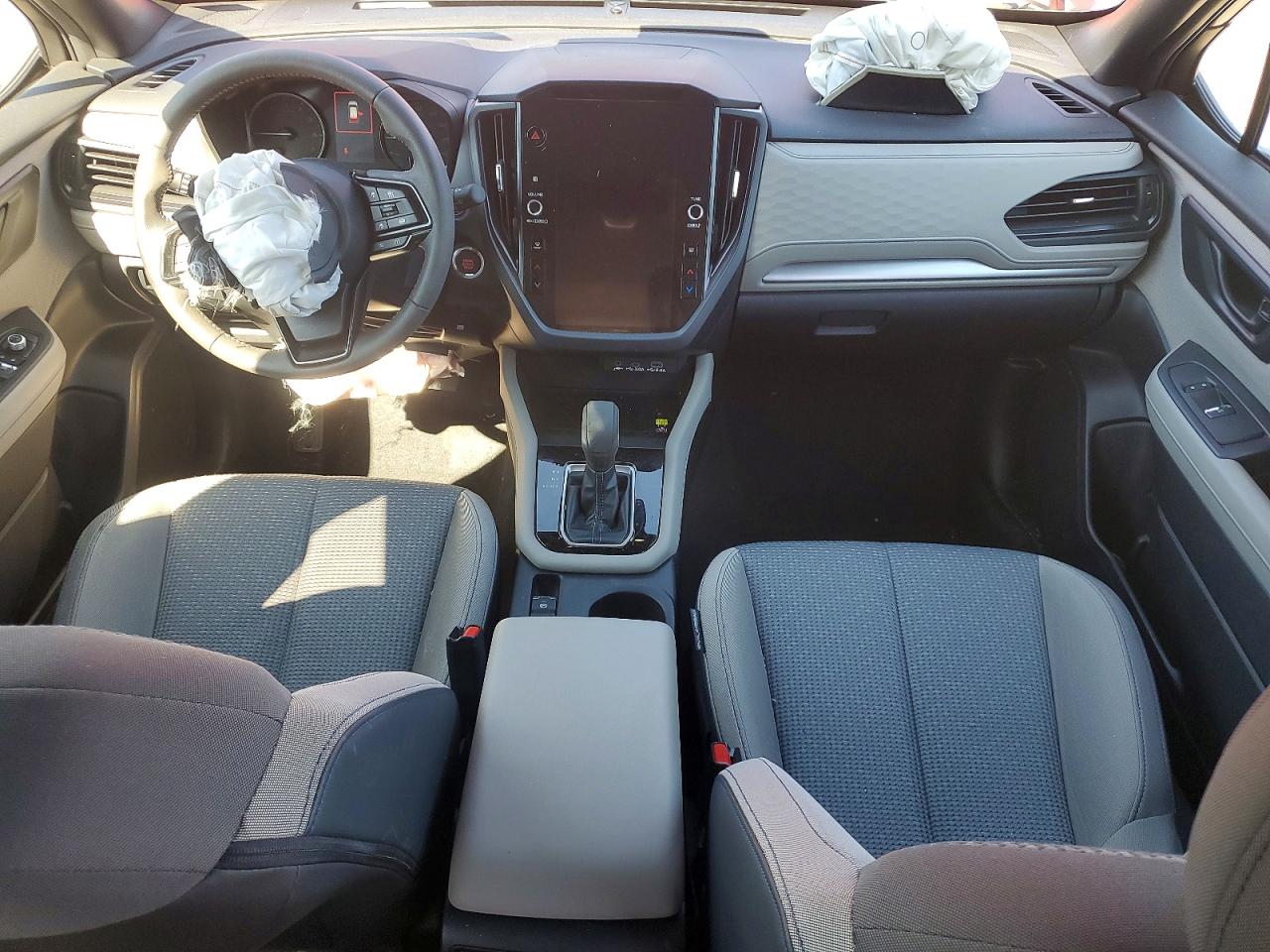 2025 SUBARU FORESTER