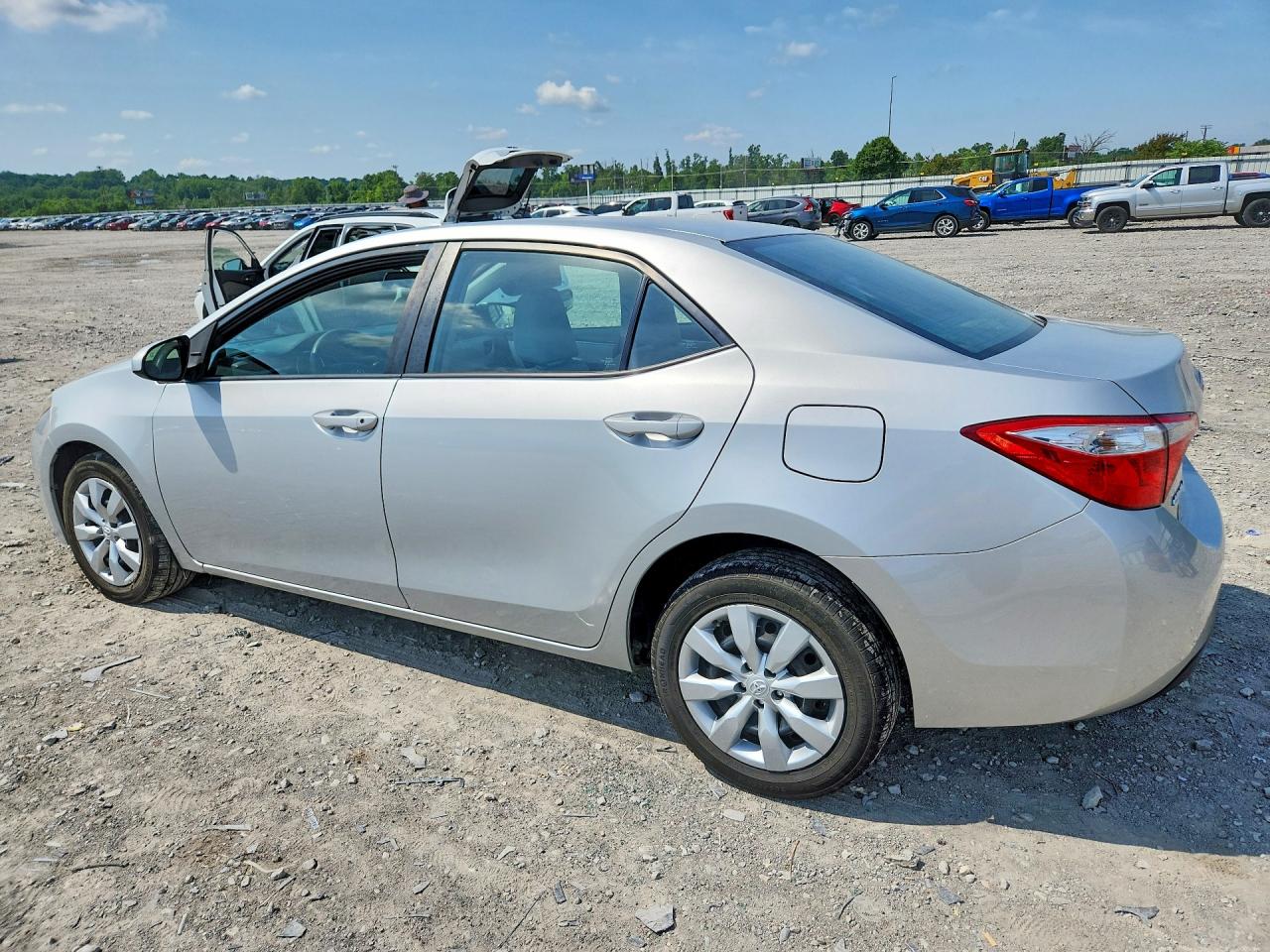 2016 TOYOTA COROLLA