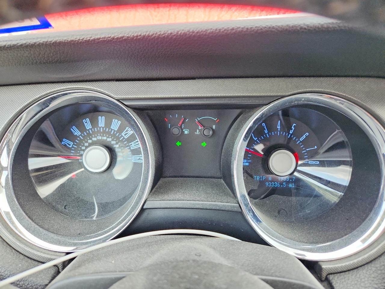 2012 FORD MUSTANG