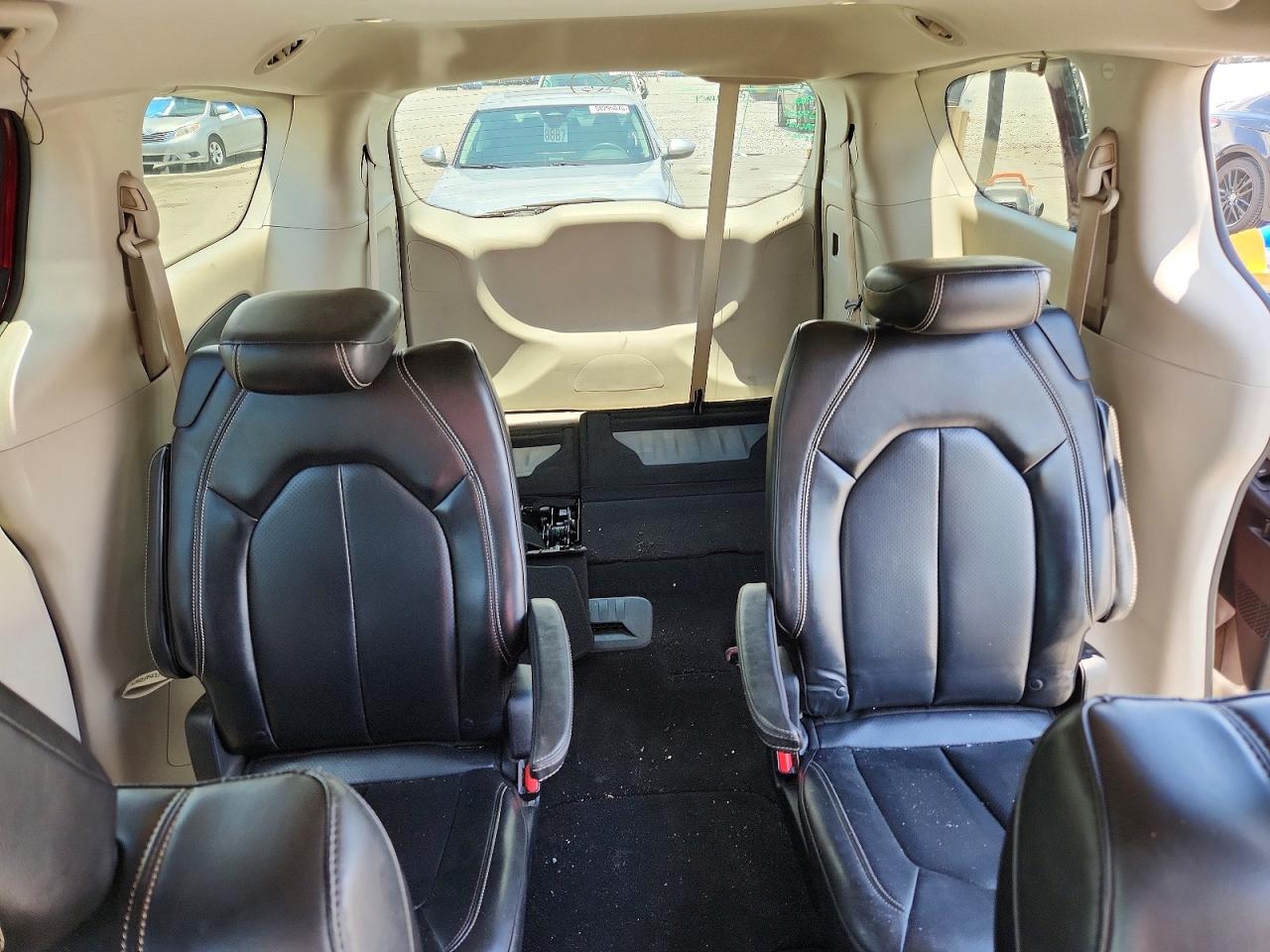 2020 CHRYSLER MINIVAN