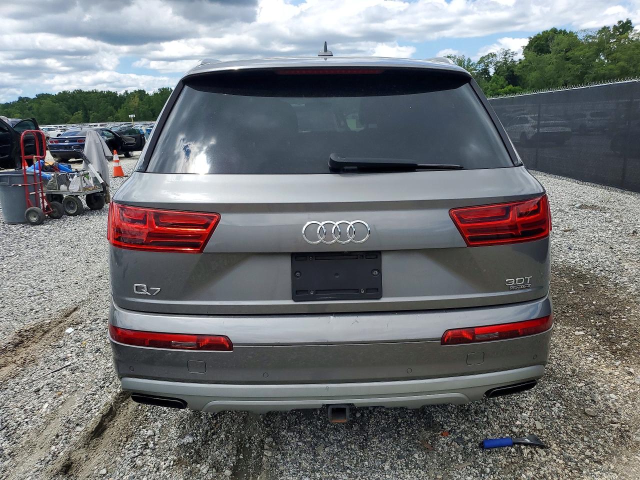 2017 AUDI Q7