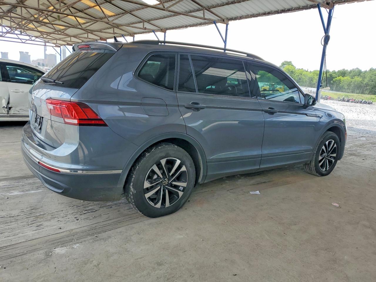 2022 VOLKSWAGEN TIGUAN