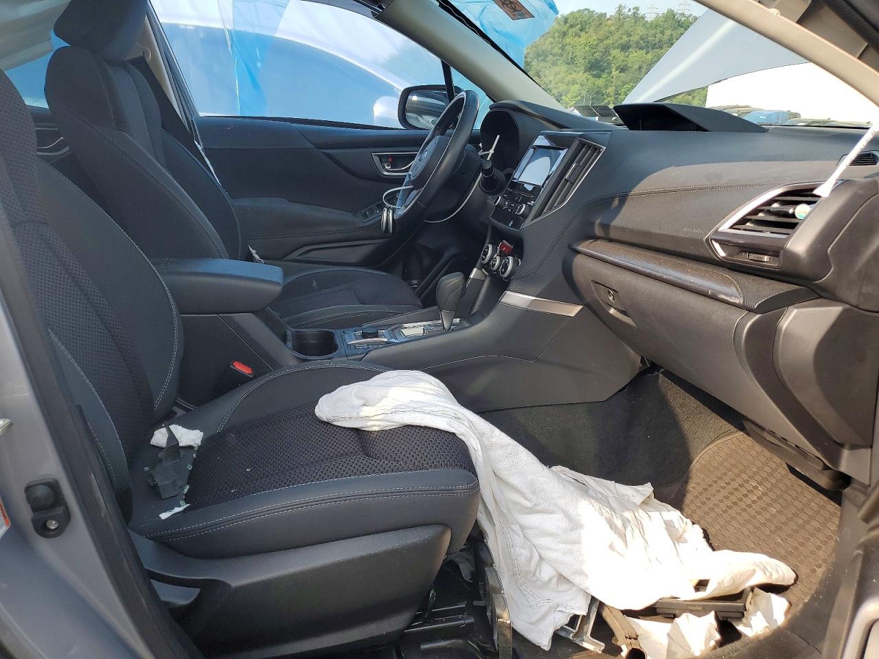 2020 SUBARU FORESTER