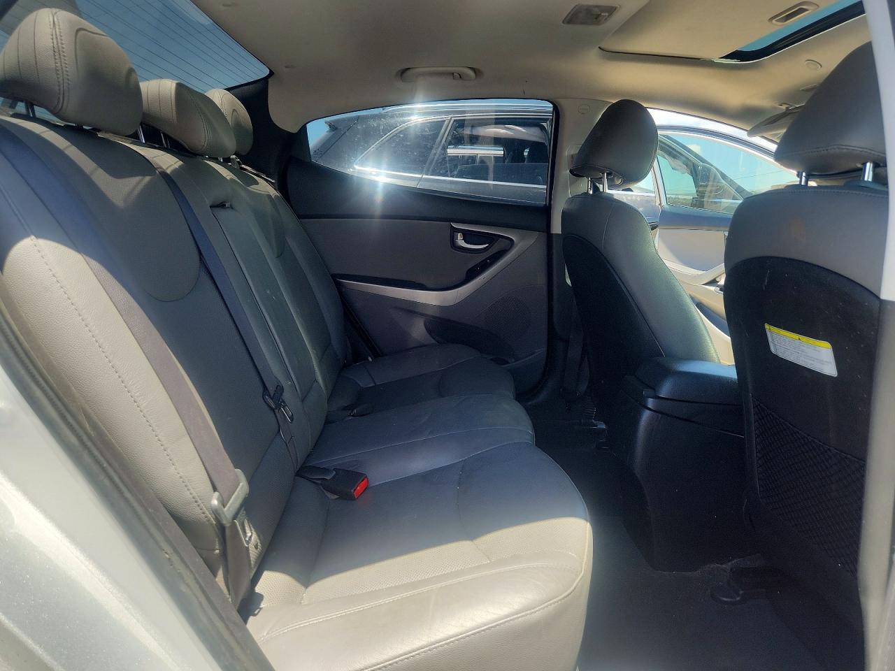 2015 HYUNDAI ELANTRA