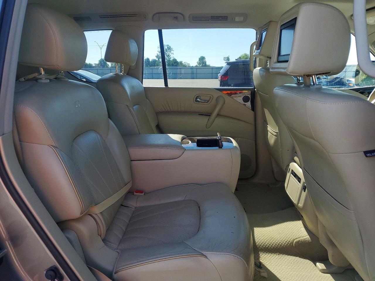 2014 INFINITI QX80