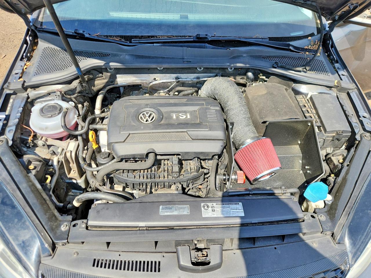 2017 VOLKSWAGEN GOLF