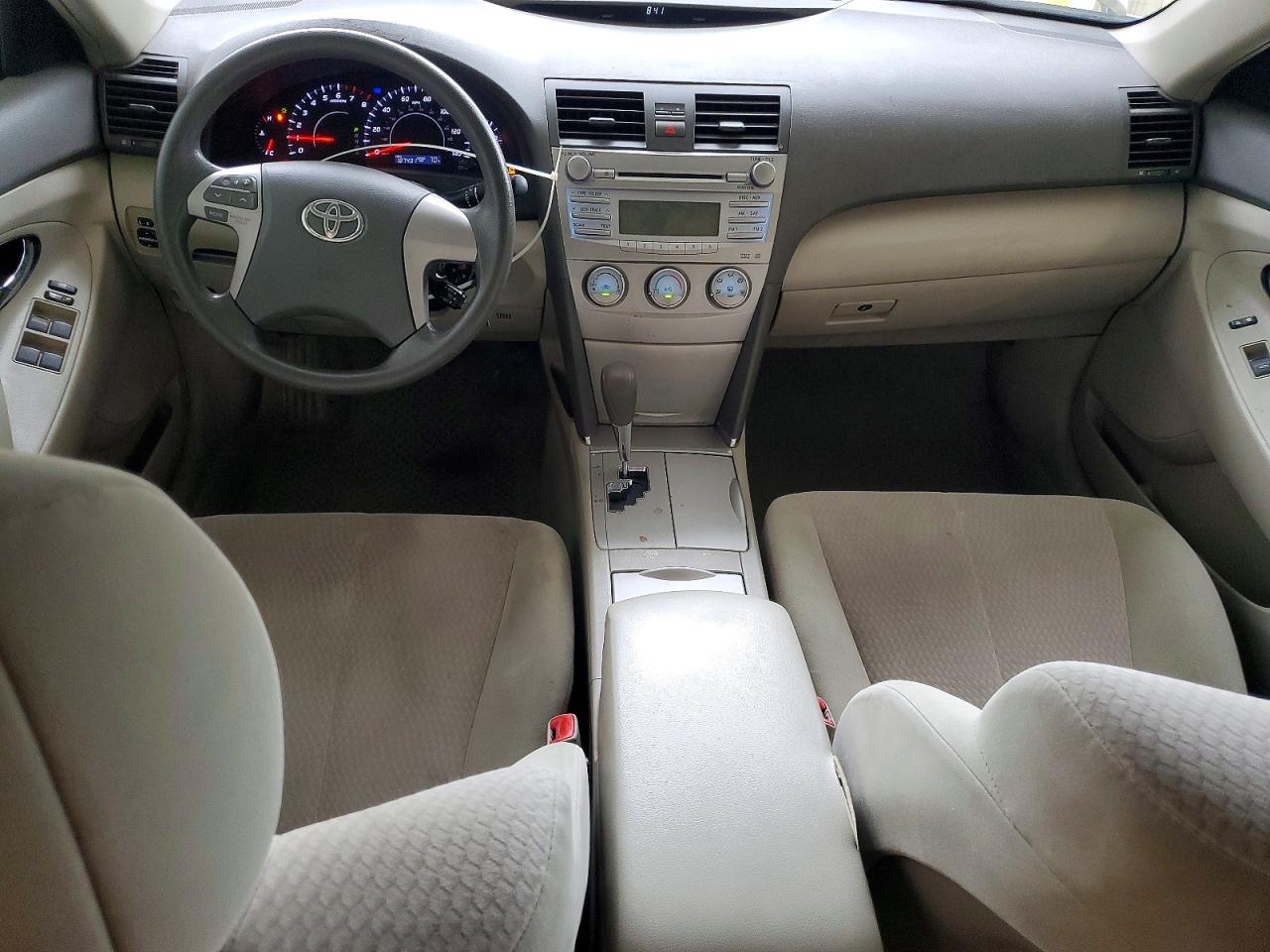 2010 TOYOTA CAMRY