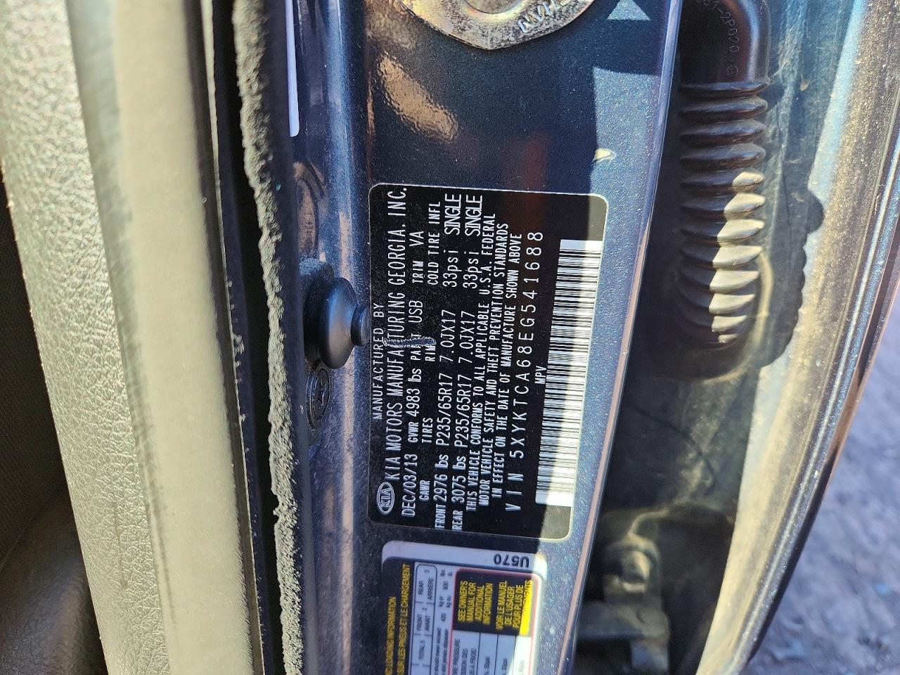 2014 KIA SORENTO