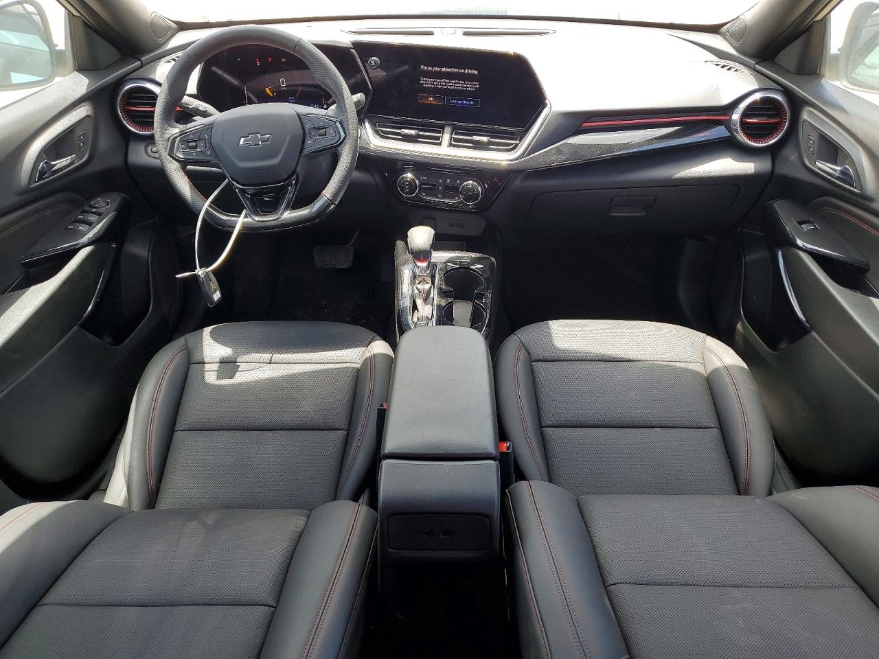 2026 CHEVROLET TRAX