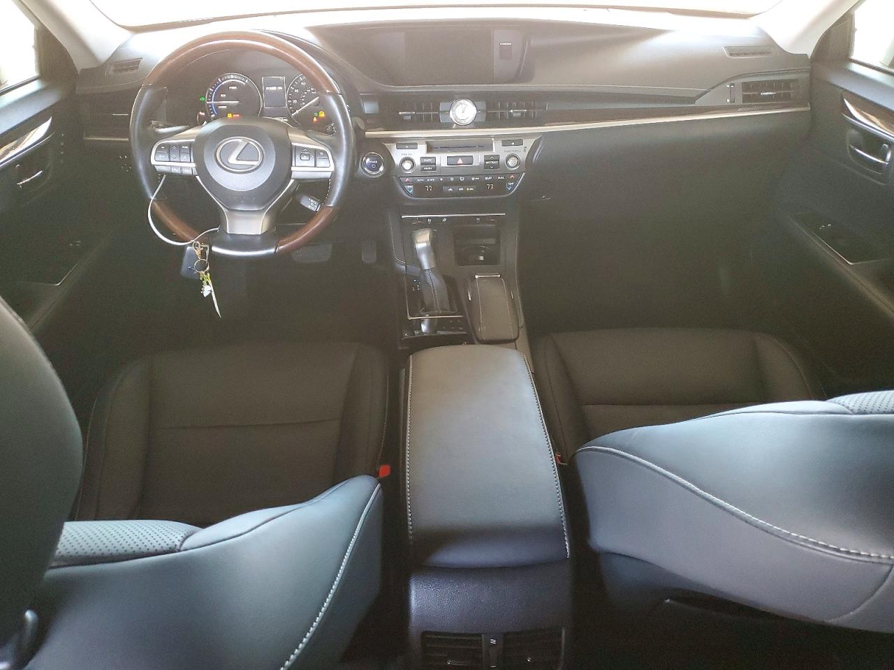 2016 LEXUS ES300