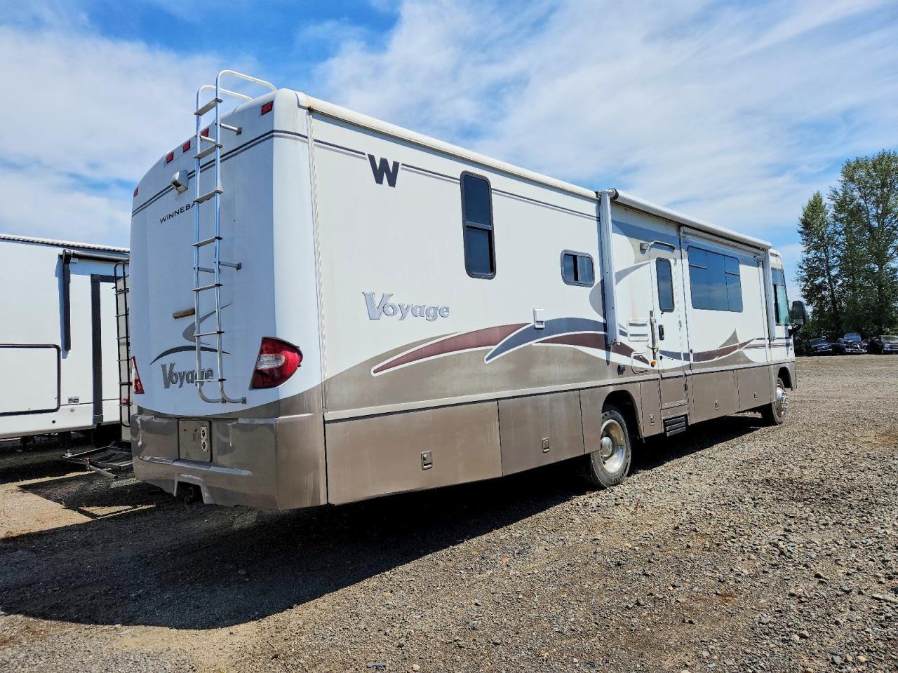 2005 WINNEBAGO ALL Models