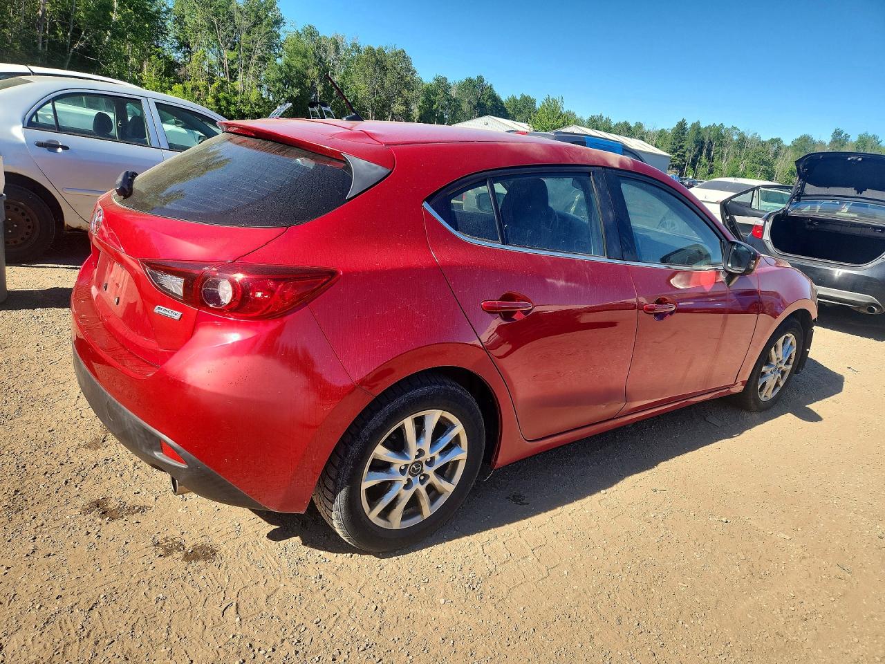 2016 MAZDA 3