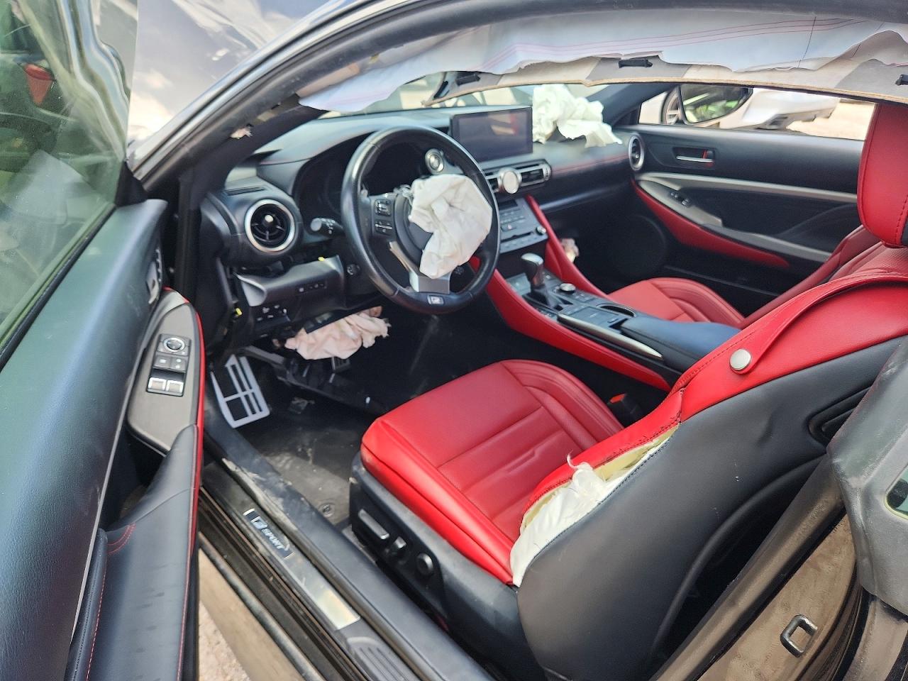 2023 LEXUS RC300