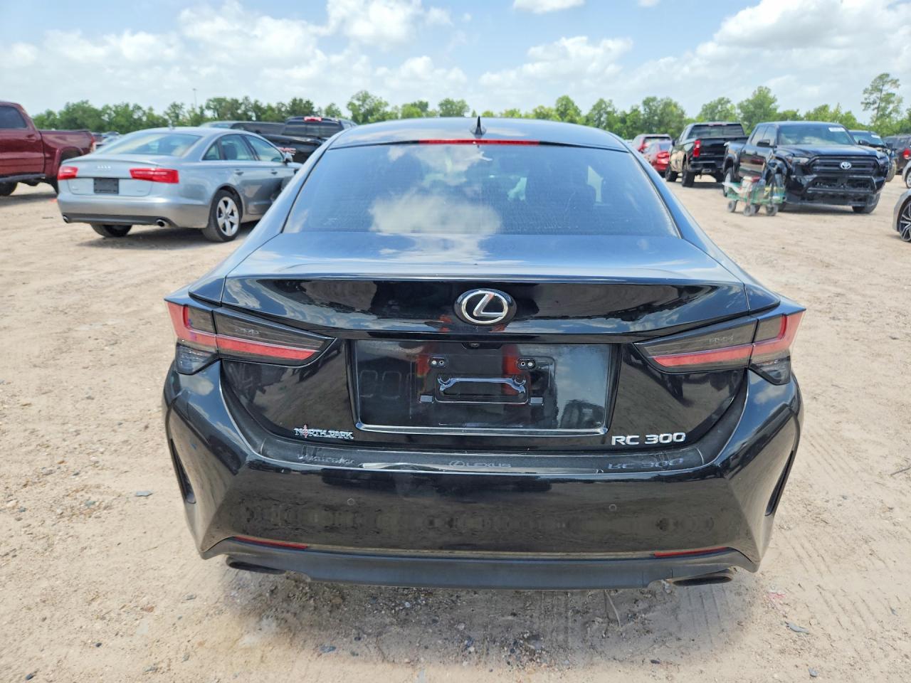2023 LEXUS RC300