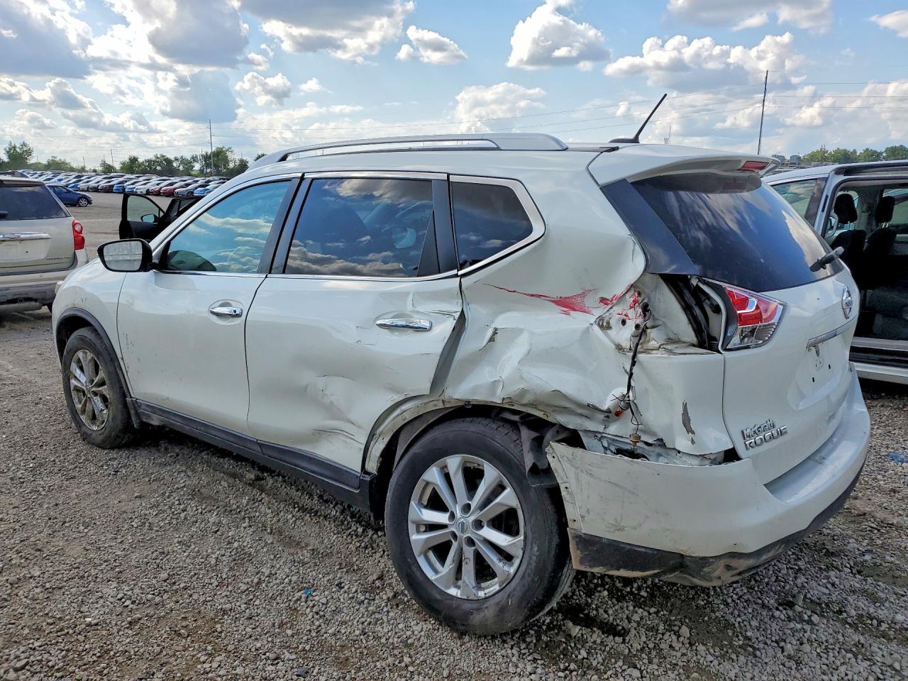 2015 NISSAN ROGUE