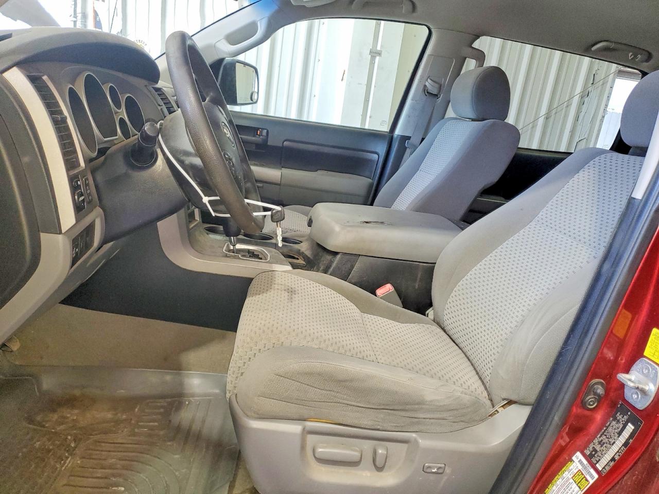 2010 TOYOTA TUNDRA